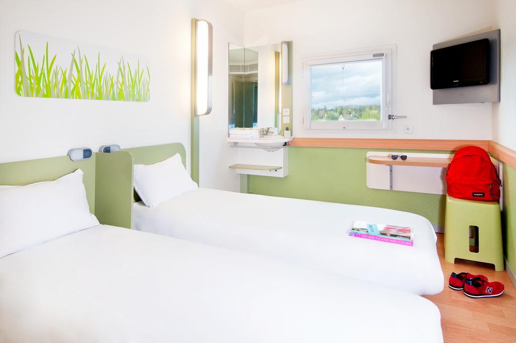 Hotel Ibis Budget Sud Comet 2*